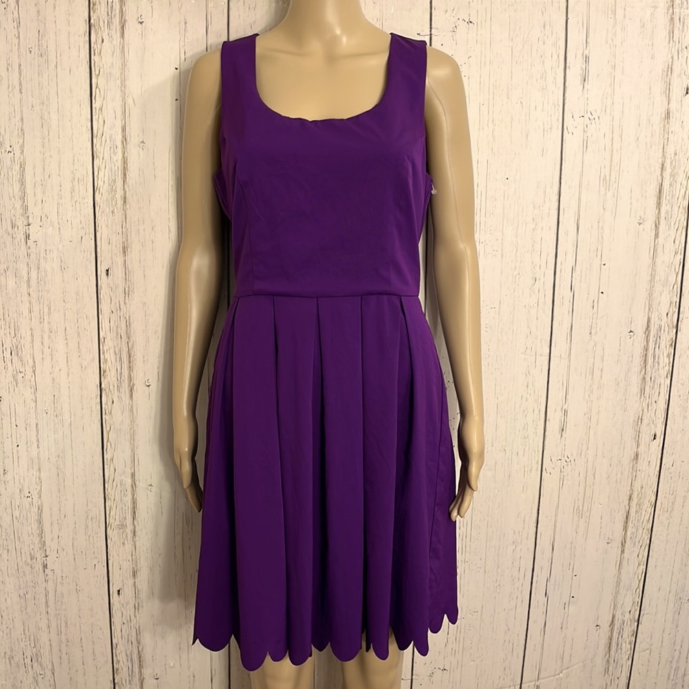 Briton Ivy Plum Purple aSleeveless Scalloped Hem Dress Size Med